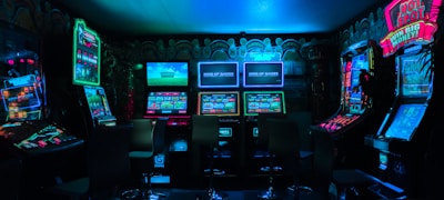 玩家部落栏目展示图 - 电竞爱好者在线社区交流与组队界面